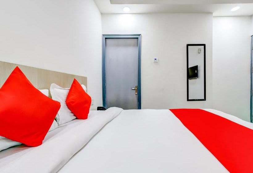 בית מלון כפרי Oyo 79707 La Sky