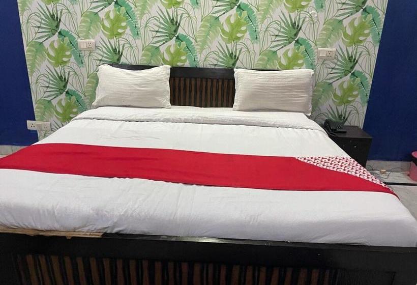 Отель Oyo 79815 Stay Inn