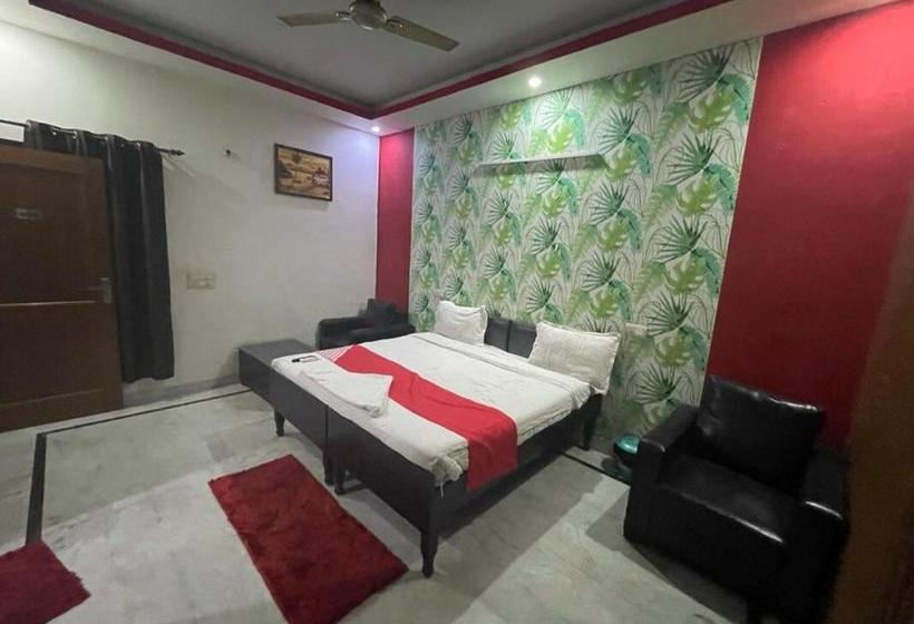 Отель Oyo 79815 Stay Inn