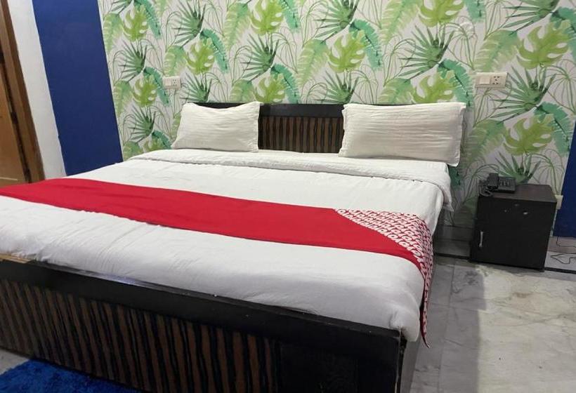 Отель Oyo 79815 Stay Inn