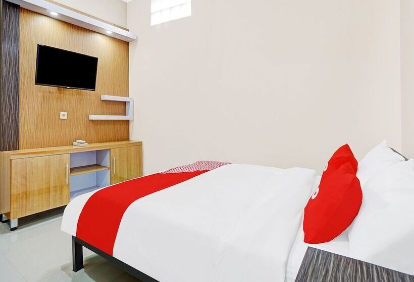 فندق Avisha Guest House Syariah