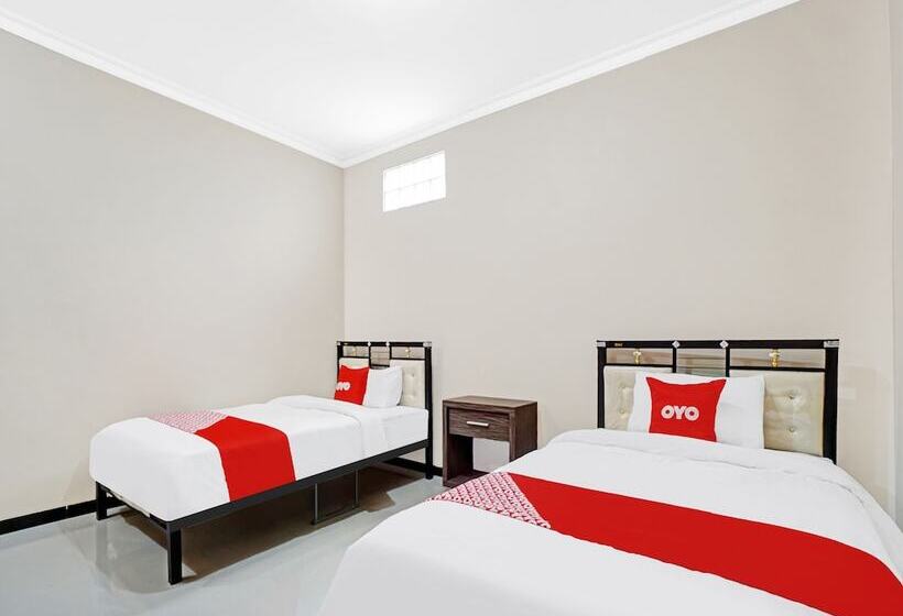 فندق Avisha Guest House Syariah