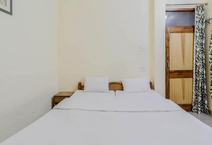 בית מלון כפרי Oyo Orc021 Heaven Inn