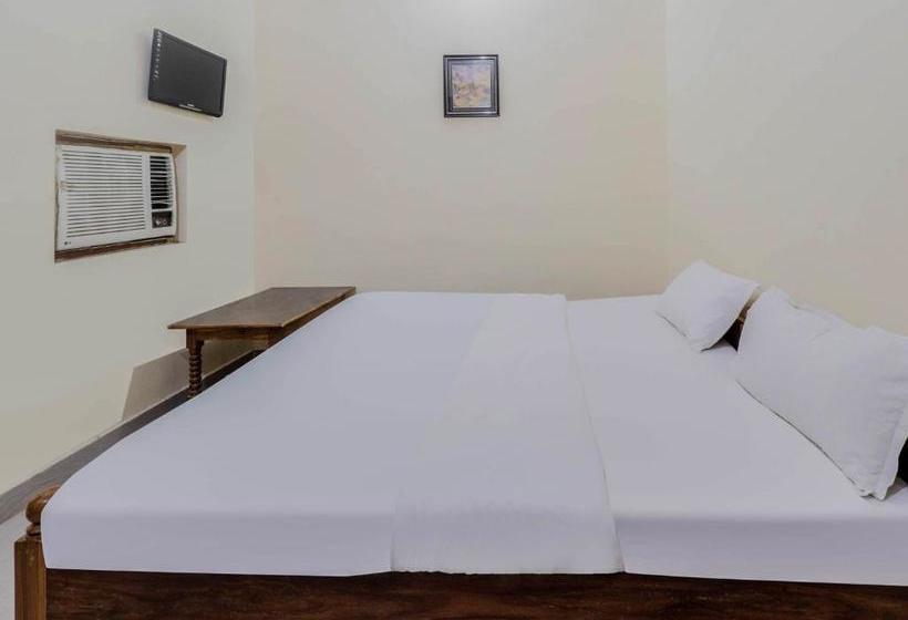 בית מלון כפרי Oyo Orc021 Heaven Inn