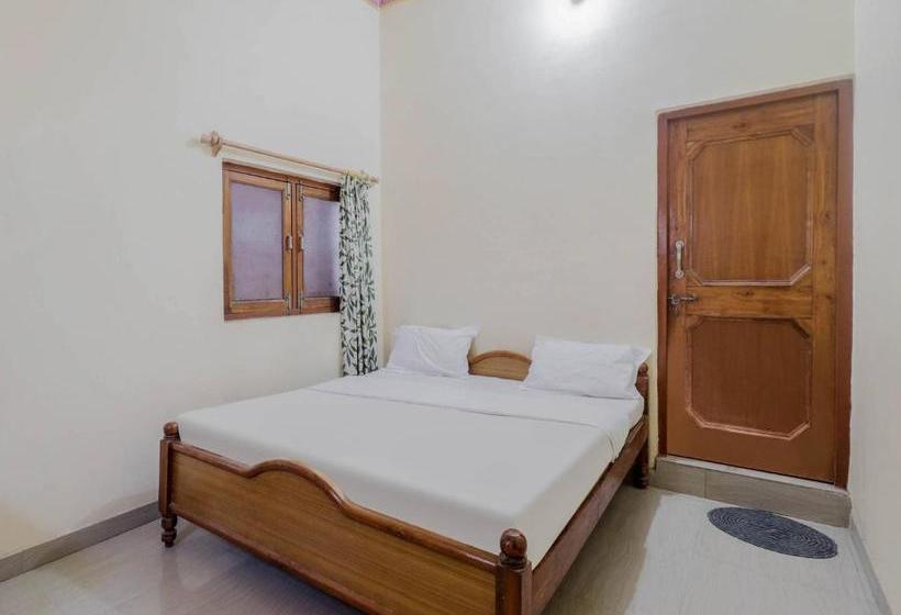 בית מלון כפרי Oyo Orc021 Heaven Inn