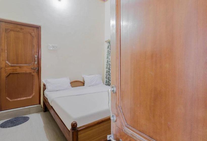 בית מלון כפרי Oyo Orc021 Heaven Inn