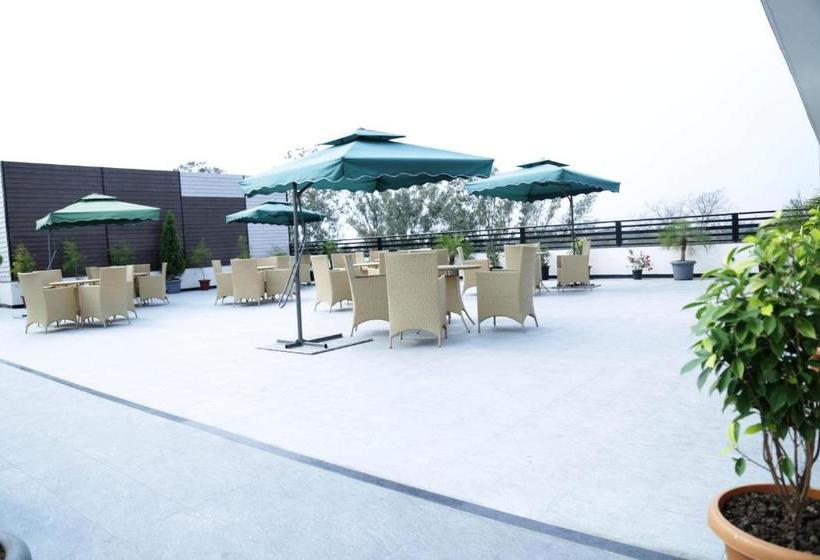 فندق Prism   A Boutique