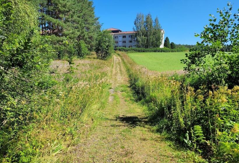 בית מלון כפרי Qp Resort