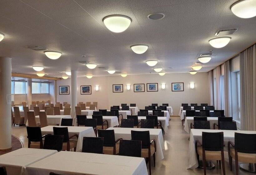 בית מלון כפרי Qp Resort