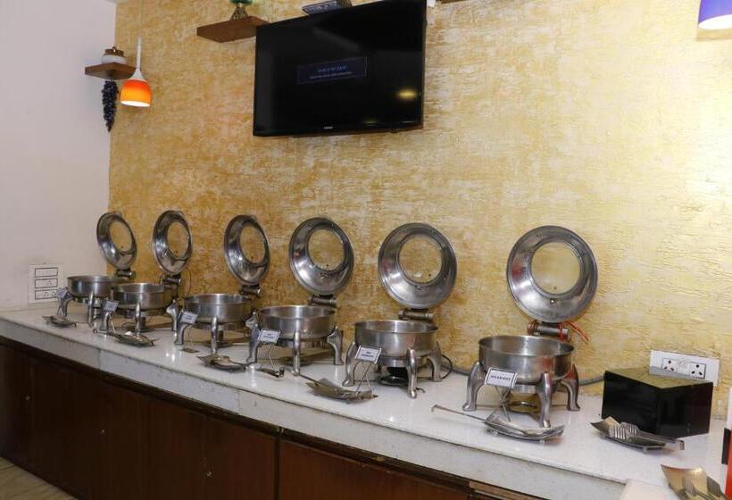 בית מלון כפרי S C Residency