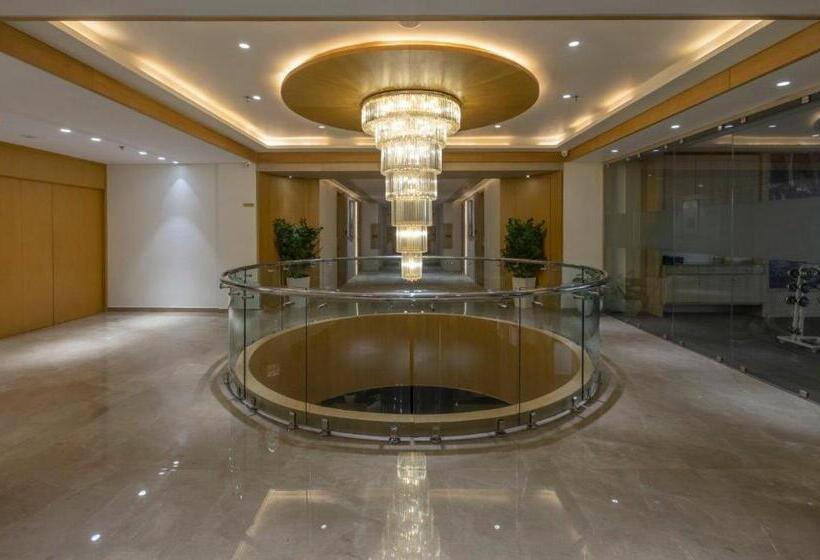 בית מלון כפרי Sarovar Portico Morbi