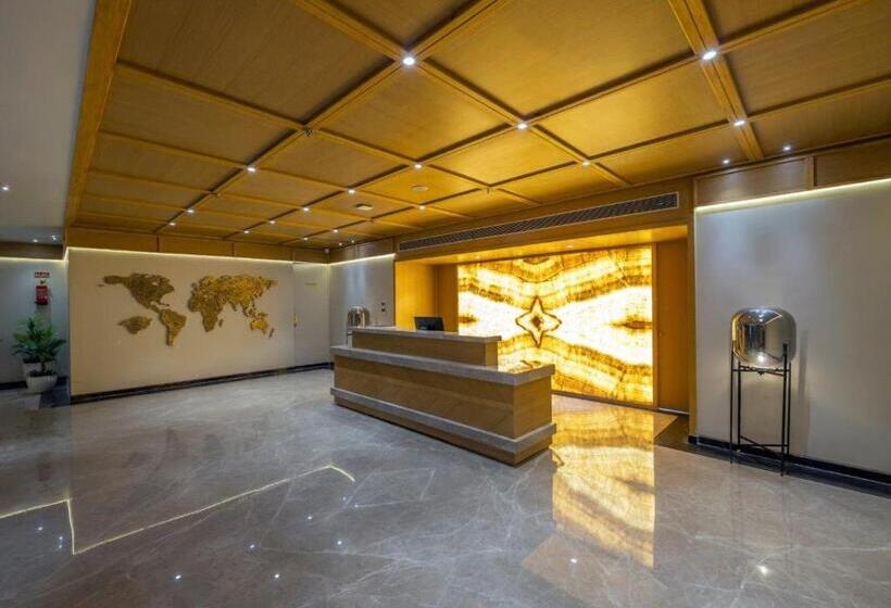 בית מלון כפרי Sarovar Portico Morbi