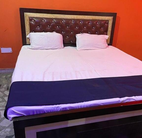 בית מלון כפרי Spot On 79515 Ap Bloom