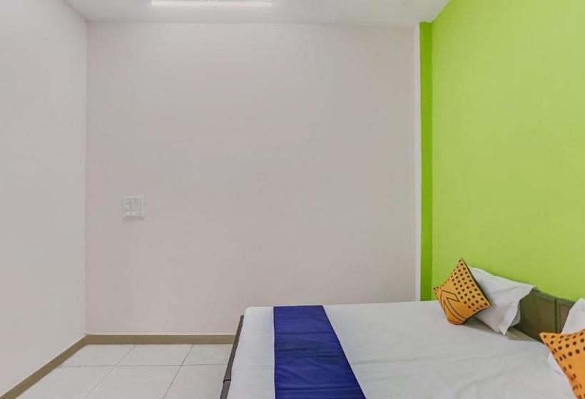 בית מלון כפרי Spot On 79515 Ap Bloom