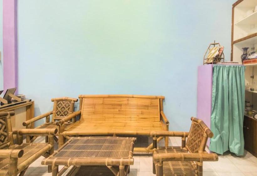 בית מלון כפרי Spot On 90356 Gmmo Homestay