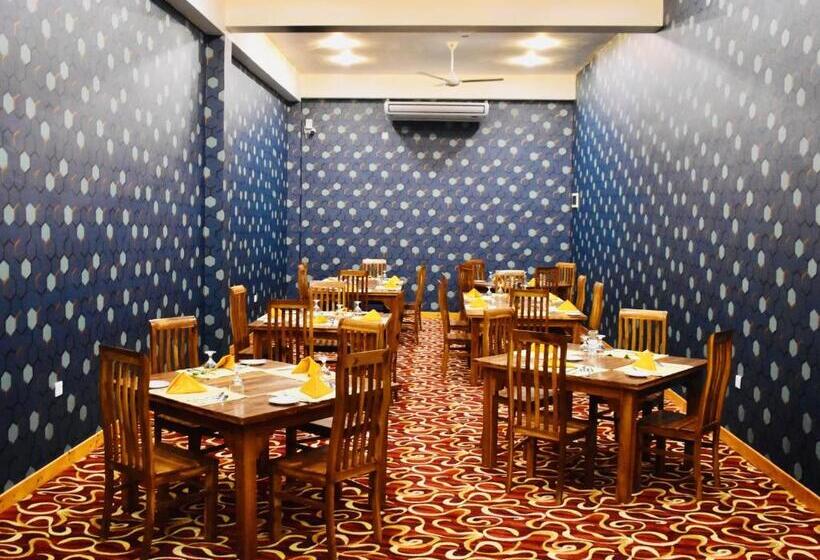 Отель Summer Haven