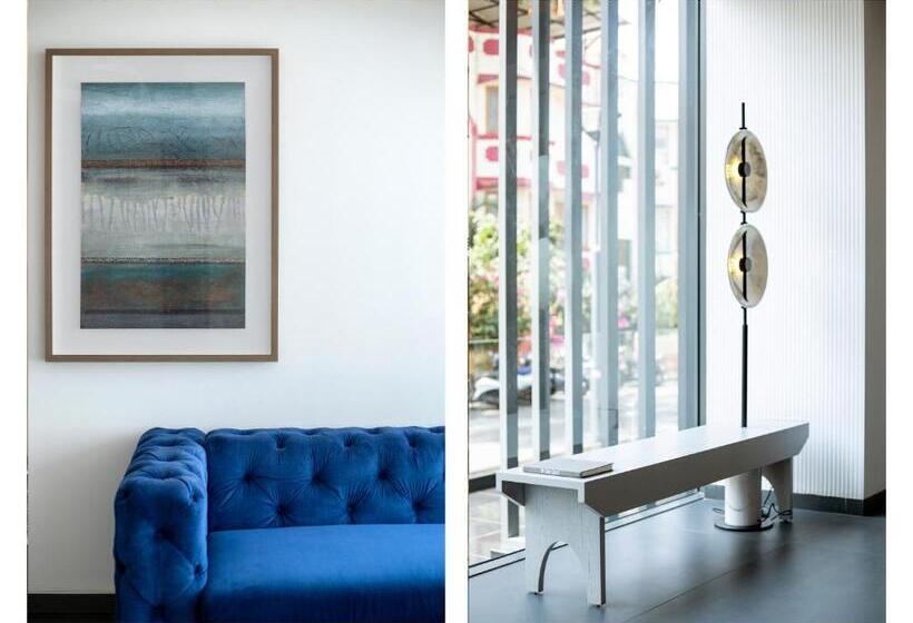 בית מלון כפרי The Crescent