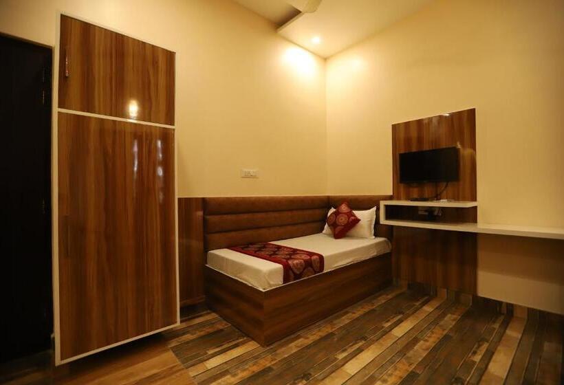 ホテル The Park View