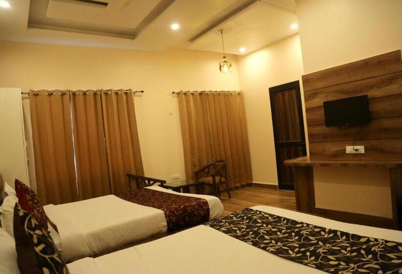 ホテル The Park View