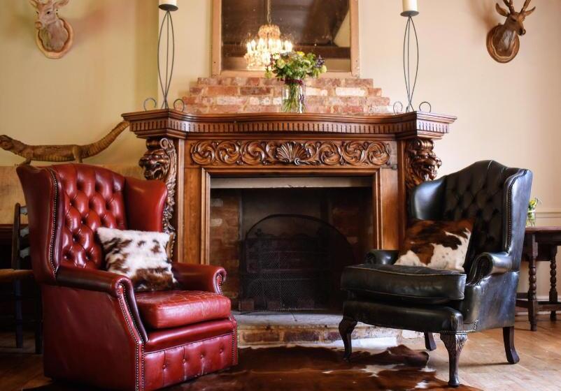 فندق The Roebuck Inn