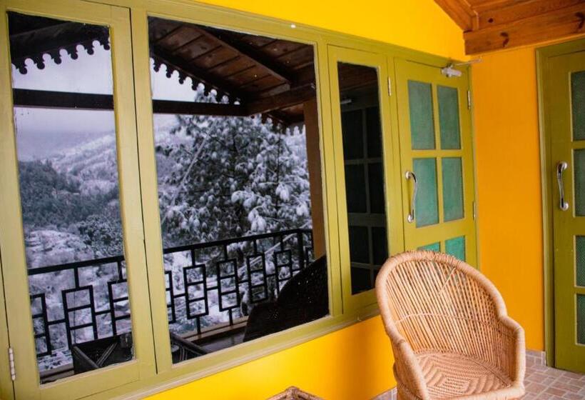 فندق Thehimalayanliving Whistling Pines
