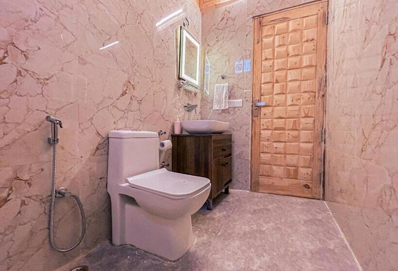 فندق Thehimalayanliving Whistling Pines