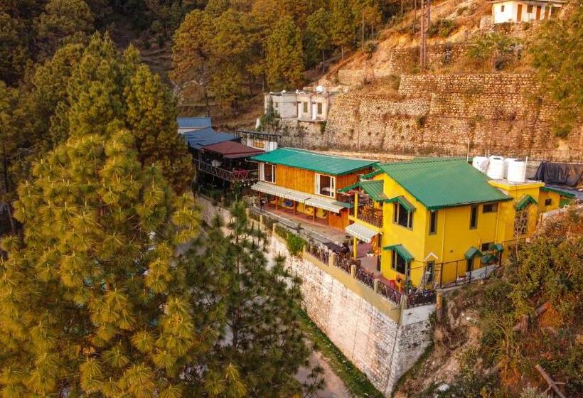 فندق Thehimalayanliving Whistling Pines