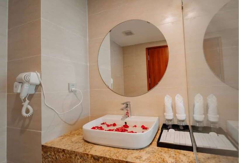 هتل Yen Bien Luxury