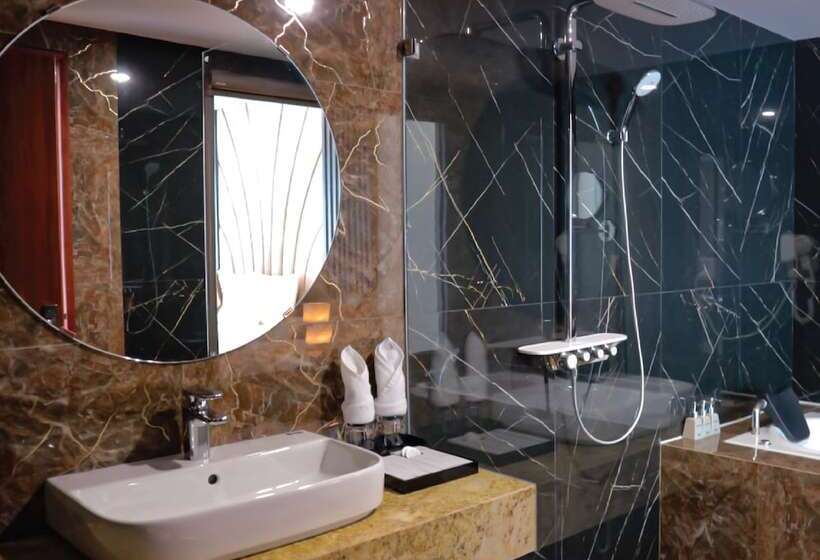 هتل Yen Bien Luxury