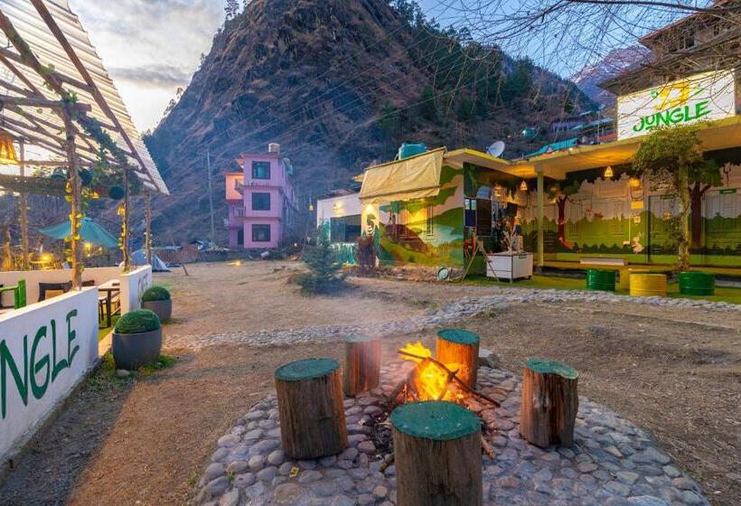 Jungle Hostel By Whoopers