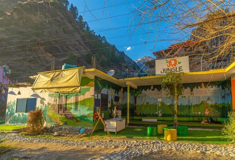 Jungle Hostel By Whoopers