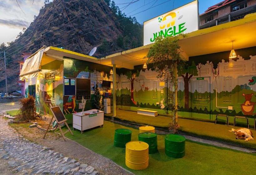 Jungle Hostel By Whoopers