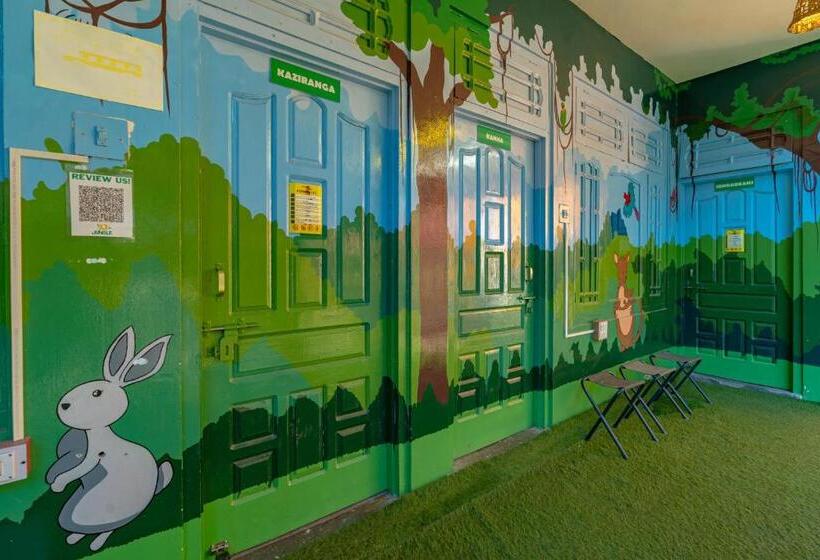 Jungle Hostel By Whoopers
