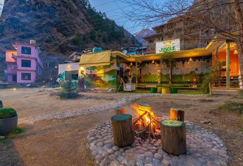 Jungle Hostel By Whoopers