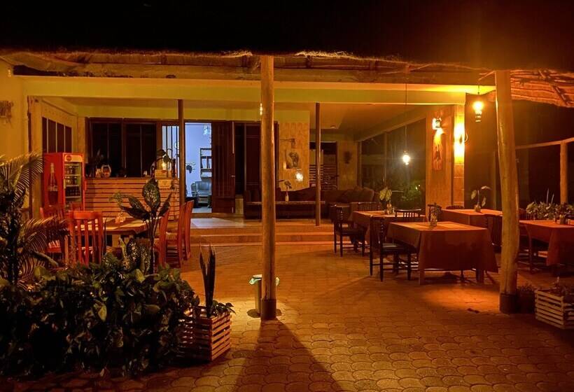 پانسیون Afro Smiles