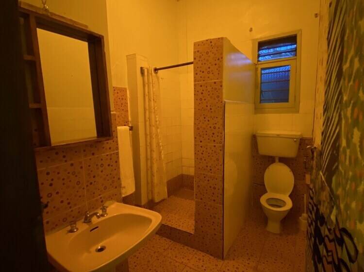 پانسیون Afro Smiles