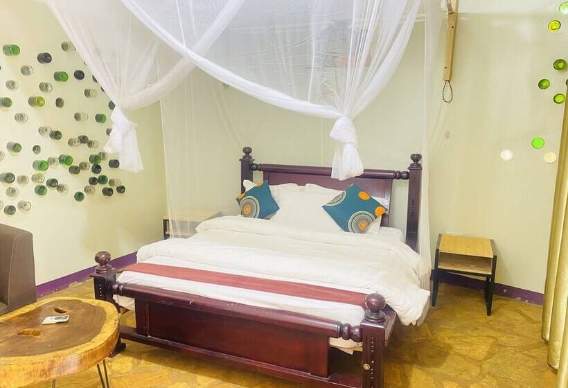 پانسیون Afro Smiles