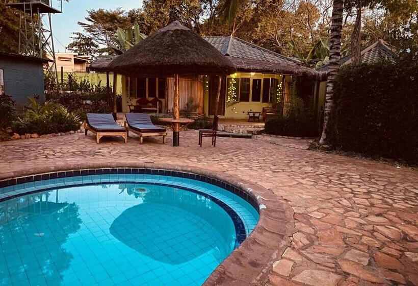 پانسیون Afro Smiles