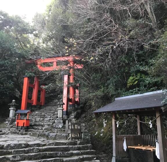 פנסיון 蒼 Aoi