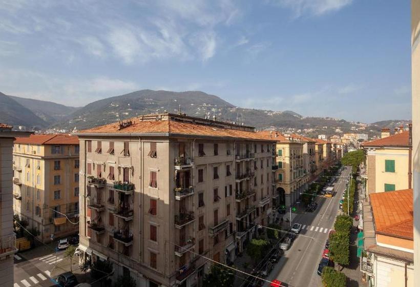 بنسيون Suites Cinquecento