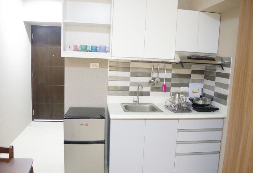 پانسیون Elegance At Avida Riala Tower