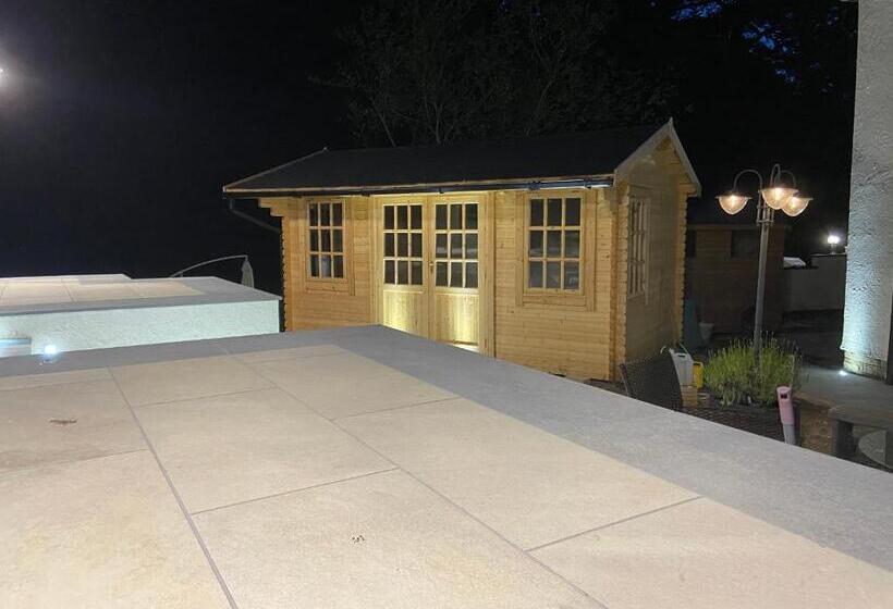 펜션 Kirkwirral Guest House   Not Self Catering