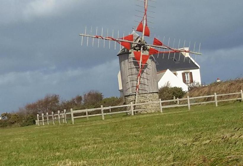 膳宿费 Le Chat Bleu