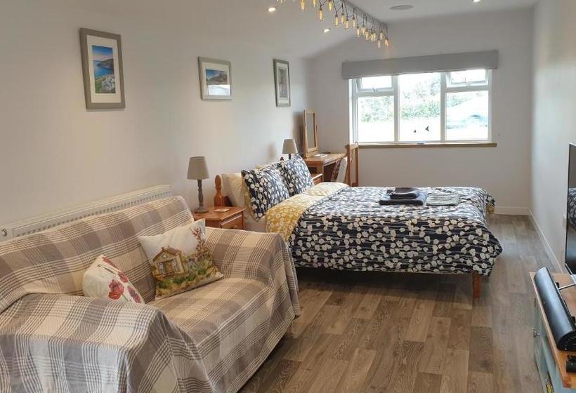 膳宿费 The Nook B&b