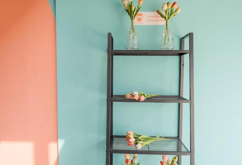 Sans Hotel Roxy Jakarta