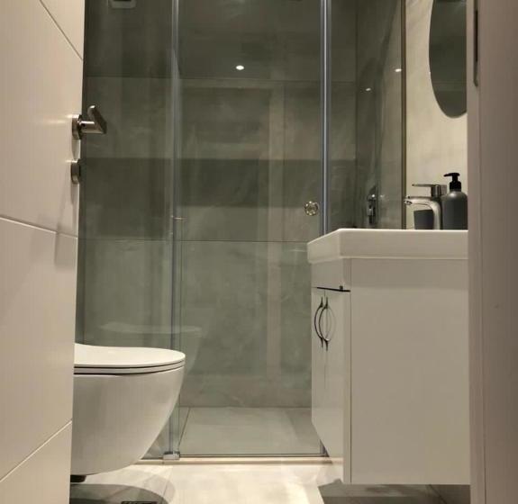 هاستل New Prishtina Luxury Rooms