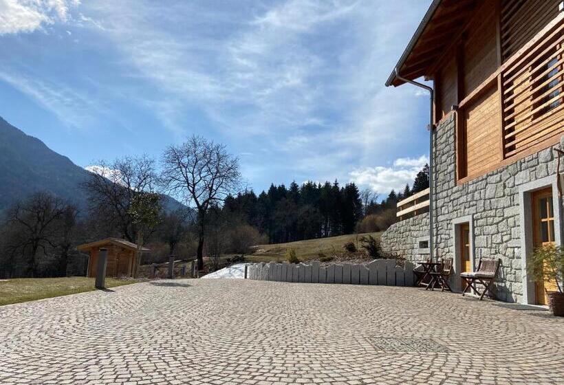 B & B Chalet Plan