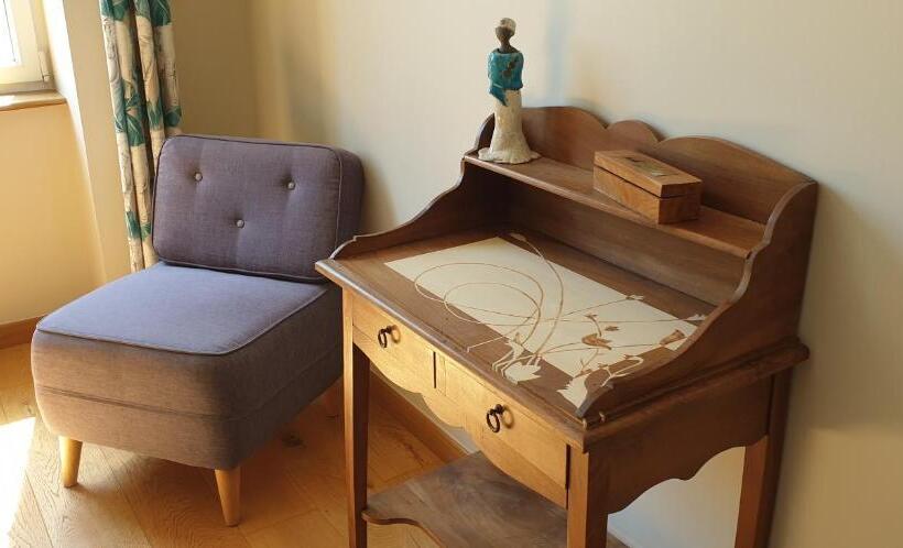 ベッドアンドブレックファースト Château De Grandmont