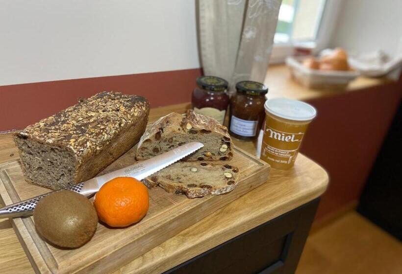 ベッドアンドブレックファースト Château De Grandmont