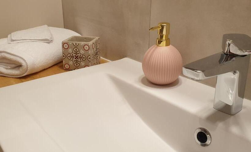 ベッドアンドブレックファースト Château De Grandmont